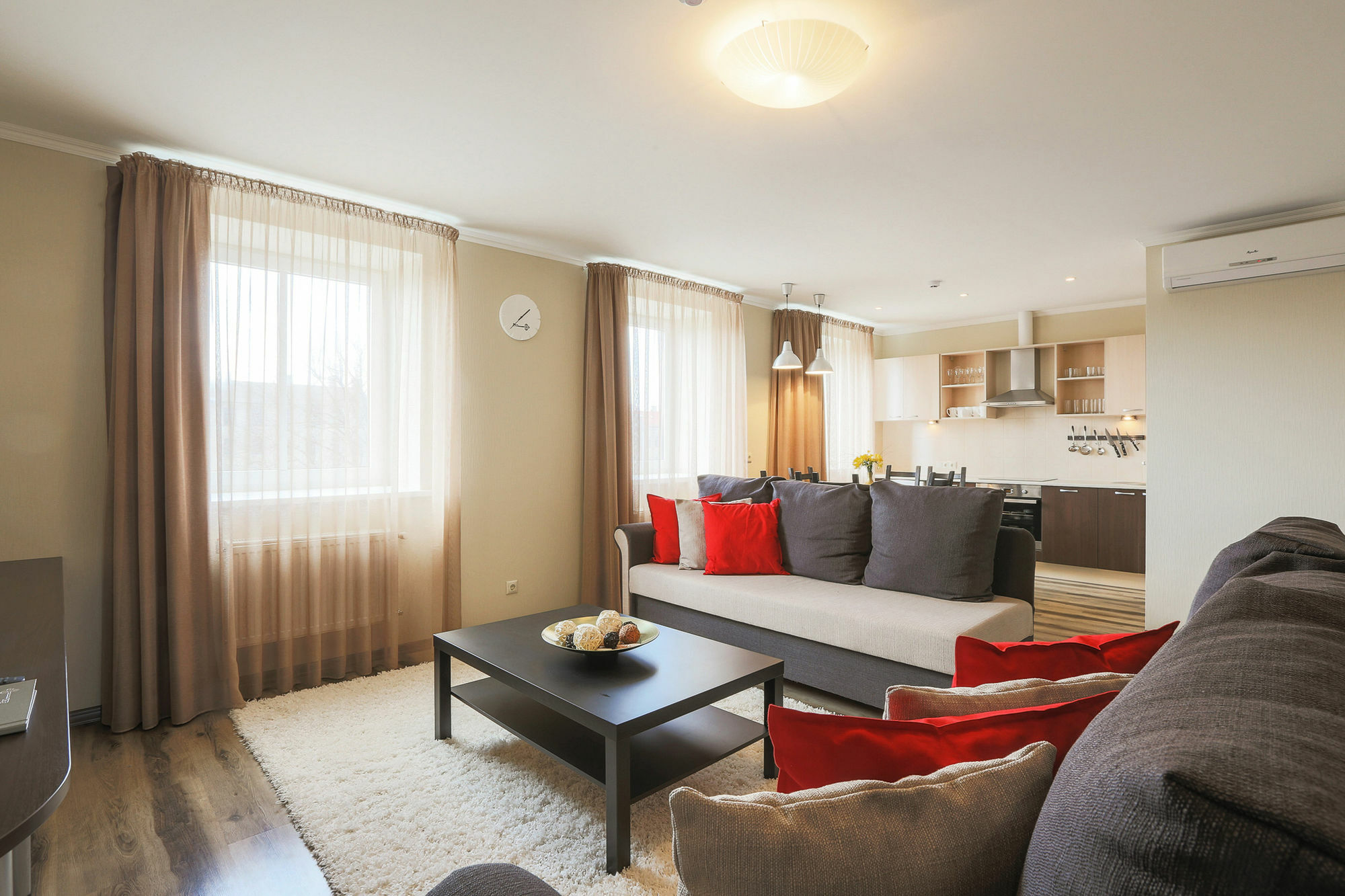 Rigaapartment Sonada Family - Private Parking Aparthotel 3*